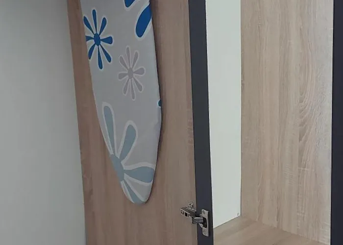 Ground-floor * Neos Marmaras