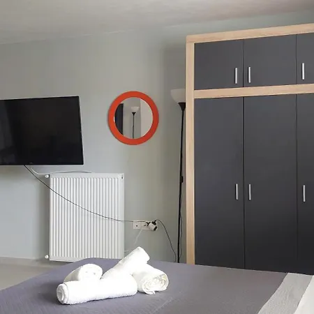 Ground-floor Ferienhaus Néos Marmarás